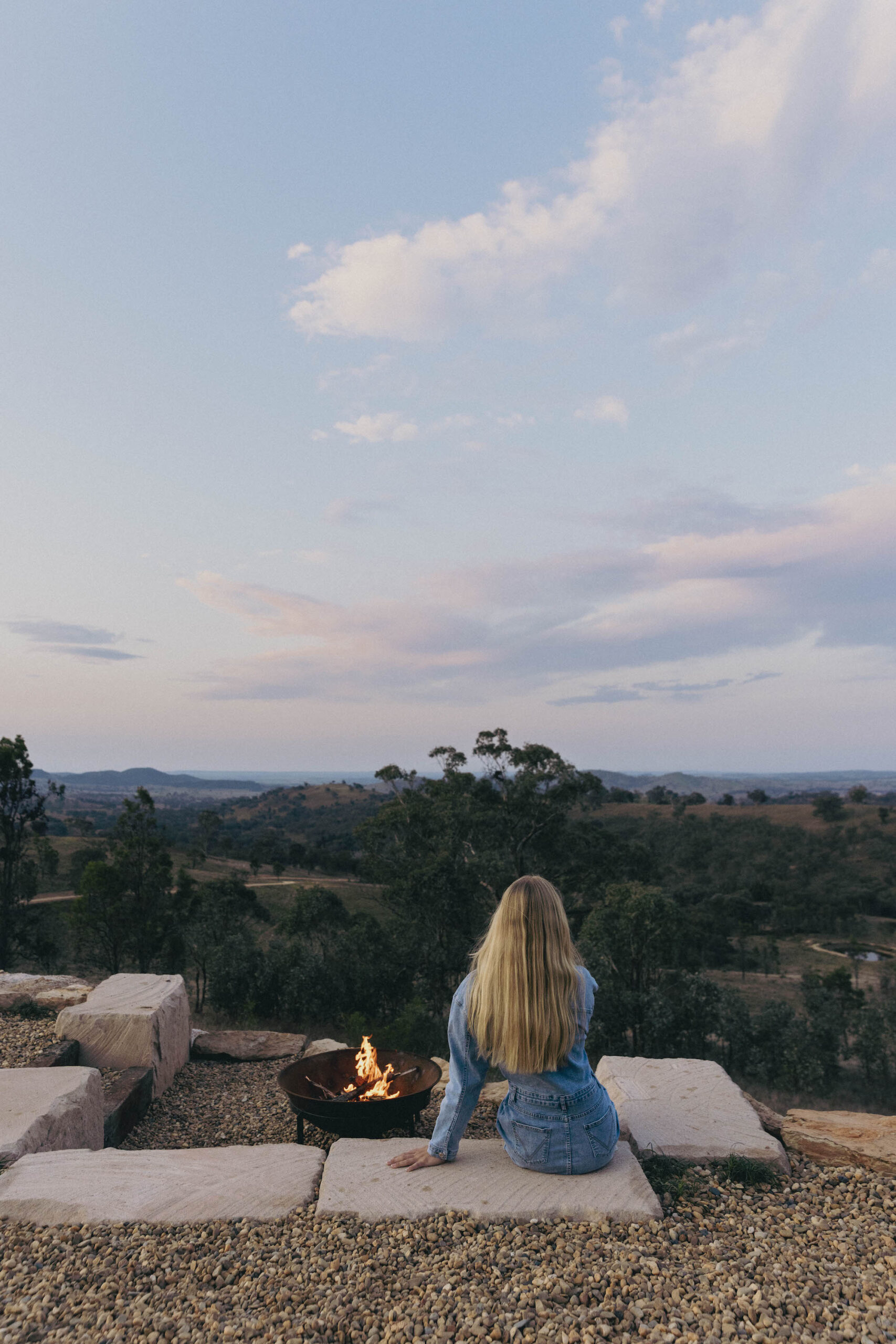 Sierra is an adults only romantic glamping experience for visitors to regional NSW. For family and dog friendly options closer to Sydney, try a Tandara glamping tent retreat, the safari adventure at Zoofari Lodge, a trip to Faraway Domes, or the Roar and Snore overnight experience at Taronga Zoo.